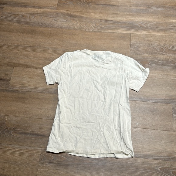 TLC graphic tee - Picture 3 of 3